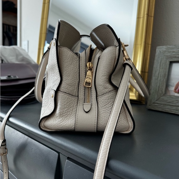 Coach Cream Leather Bag medium size 👜 - Picture 4 of 7